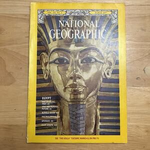 Vintage National Geographic Magazine March 1977 Egypt Philippines Chief Joseph